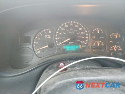 Zdjęcie 9 z 12 samochodu: 2002 GMC NEW SIERRA C1500 VIN:2GTEC19V621116523 - miniatura
