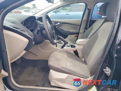 Zdjęcie 7 z 12 samochodu: 2014 FORD FOCUS SE VIN:1FADP3F26EL156403 - miniatura