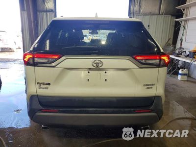 Zdjęcie 6 z 14 samochodu: 2021 TOYOTA RAV4 LIMITED VIN:2T3N1RFVXMW196430 - miniatura