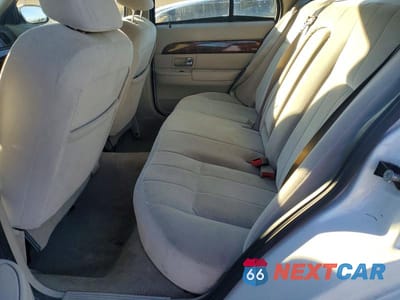 Zdjęcie 10 z 12 samochodu: 2007 MERCURY GRAND MARQUIS GS VIN:2MEFM74V07X603392 - miniatura