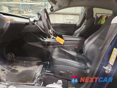 Zdjęcie 7 z 14 samochodu: 2021 TESLA MODEL Y VIN:5YJYGDEE7MF073481 - miniatura