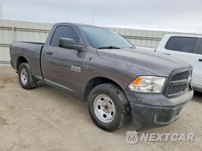 Czwarte zdjęcie samochodu z boku: 2016 RAM 1500 ST VIN:3C6JR6AG3GG382367 - miniatura
