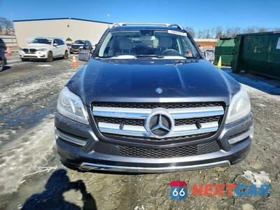 Piąte zdjęcie samochodu w środku: 2013 MERCEDES-BENZ GL 350 BLUETEC VIN:4JGDF2EE5DA172312 - miniatura