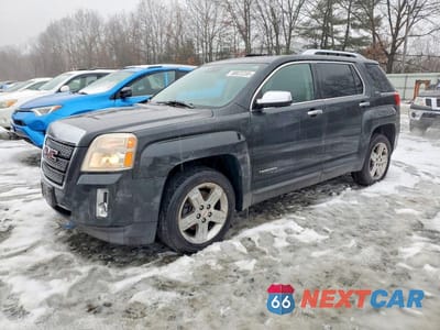 2013 GMC TERRAIN SLT 2GKFLXE39D6228884 - główne zdjęcie licytacji z USA - miniatura