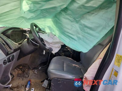 Zdjęcie 7 z 11 samochodu: 2018 FORD TRANSIT T-150 VIN:1FTYE1ZM8JKA47718 - miniatura