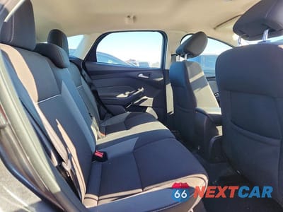 Zdjęcie 10 z 12 samochodu: 2014 FORD FOCUS SE VIN:1FADP3K20EL358966 - miniatura