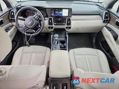 Zdjęcie 8 z 13 samochodu: 2023 KIA SORENTO S VIN:5XYRLDLC8PG225010 - miniatura