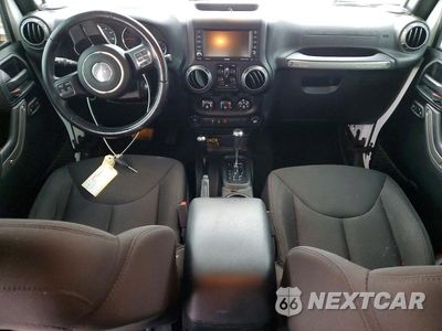 Zdjęcie 8 z 11 samochodu: 2018 JEEP WRANGLER UNLIMITED SPORT VIN:1C4BJWDGXJL828119 - miniatura
