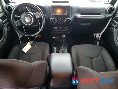 Zdjęcie 8 z 13 samochodu: 2018 JEEP WRANGLER UNLIMITED SPORT VIN:1C4BJWDGXJL828119 - miniatura