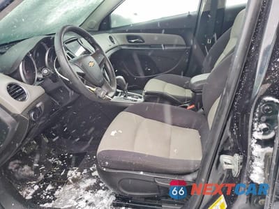 Zdjęcie 7 z 13 samochodu: 2012 CHEVROLET CRUZE LS VIN:1G1PC5SH1C7312953 - miniatura