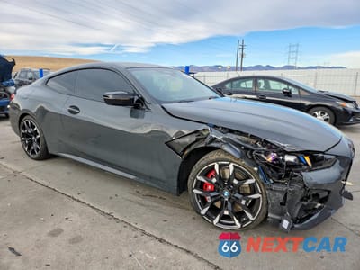 Czwarte zdjęcie samochodu z boku: 2025 BMW M440XI VIN:WBA83DA00SCT71965 - miniatura