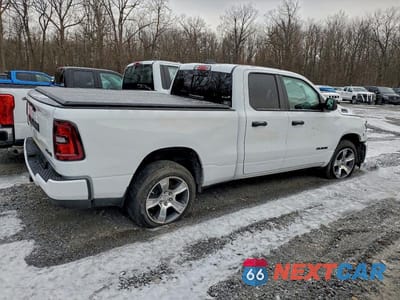 Trzecie zdjęcie samochodu z tyłu: 2025 RAM 1500 TRADESMAN VIN:1C6RRFCG8SN755371 - miniatura