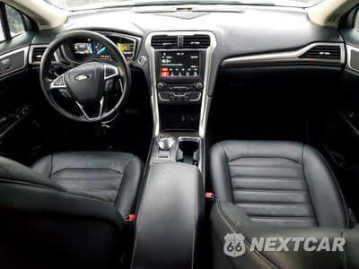 Zdjęcie 8 z 12 samochodu: 2017 FORD FUSION SE HYBRID VIN:3FA6P0LUXHR409189 - miniatura