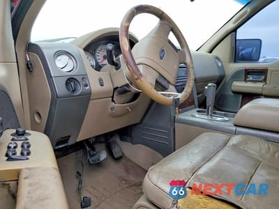 Zdjęcie 8 z 12 samochodu: 2005 FORD F150 SUPERCREW VIN:1FTPW14565KE91534 - miniatura