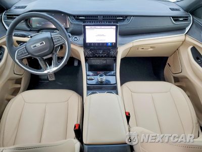 Zdjęcie 8 z 14 samochodu: 2025 JEEP GRAND CHEROKEE LIMITED VIN:1C4RJHBG0SC280484 - miniatura