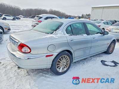 Trzecie zdjęcie samochodu z tyłu: 2008 JAGUAR X-TYPE VIN:SAJWA51A88WJ36902 - miniatura
