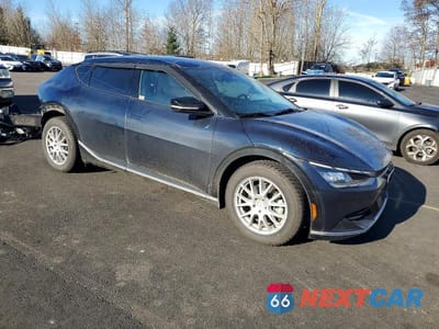 Czwarte zdjęcie samochodu z boku: 2022 KIA EV6 LIGHT VIN:KNDC3DLC8N5070132 - miniatura