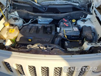 Zdjęcie 11 z 12 samochodu: 2016 JEEP PATRIOT SPORT VIN:1C4NJRBBXGD780680 - miniatura