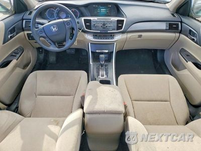 Zdjęcie 8 z 11 samochodu: 2013 HONDA ACCORD LX VIN:1HGCR2F32DA142304 - miniatura