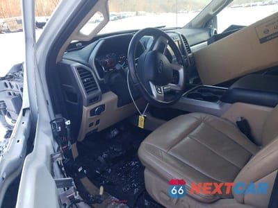 Zdjęcie 8 z 13 samochodu: 2020 FORD F450 SUPER DUTY VIN:1FT8W4DT4LEE40954 - miniatura