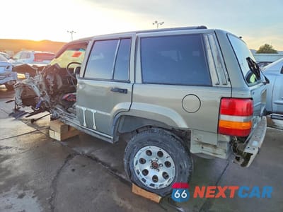 Drugie zdjęcie samochodu z przodu: 1995 JEEP GRAND CHEROKEE LAREDO VIN:1J4GZ58S2SC571119 - miniatura