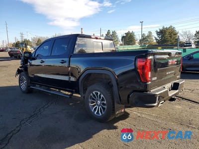 Drugie zdjęcie samochodu z przodu: 2023 GMC SIERRA K1500 AT4 VIN:1GTUUEEL4PZ246951 - miniatura