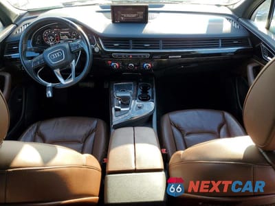 Zdjęcie 8 z 13 samochodu: 2017 AUDI Q7 PREMIUM PLUS VIN:WA1LAAF72HD056007 - miniatura