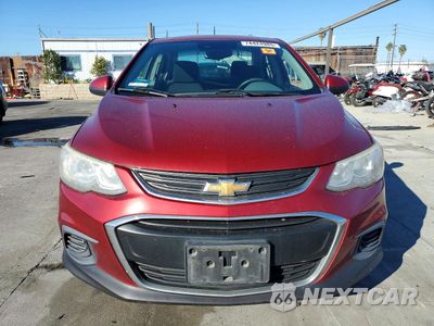Piąte zdjęcie samochodu w środku: 2018 CHEVROLET SONIC LT VIN:1G1JD5SB5J4136969 - miniatura
