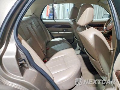 Zdjęcie 10 z 11 samochodu: 2005 MERCURY GRAND MARQUIS LS VIN:2MEFM75WX5X649607 - miniatura