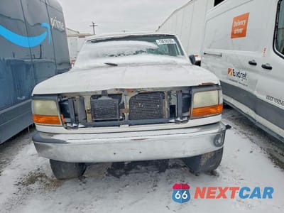 Piąte zdjęcie samochodu w środku: 1995 FORD F250 VIN:1FTHF25H9SLB53800 - miniatura