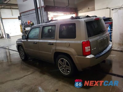 Drugie zdjęcie samochodu z przodu: 2008 JEEP PATRIOT SPORT VIN:1J8FF28W48D742542 - miniatura