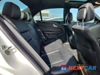 Zdjęcie 10 z 11 samochodu: 2016 MERCEDES-BENZ E 350 VIN:WDDHF5KB0GB273215 - miniatura