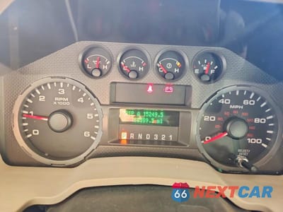 Zdjęcie 9 z 12 samochodu: 2010 FORD F250 SUPER DUTY VIN:1FTSX2B55AEA55928 - miniatura