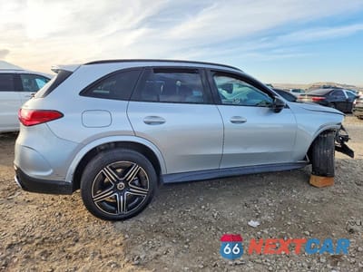 Trzecie zdjęcie samochodu z tyłu: 2024 MERCEDES-BENZ GLC 300 4MATIC VIN:W1NKM4HB4RF143479 - miniatura