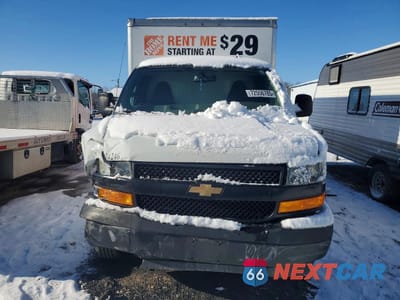 Piąte zdjęcie samochodu w środku: 2023 CHEVROLET EXPRESS G3500 VIN:1GB0GSF7XP1118769 - miniatura