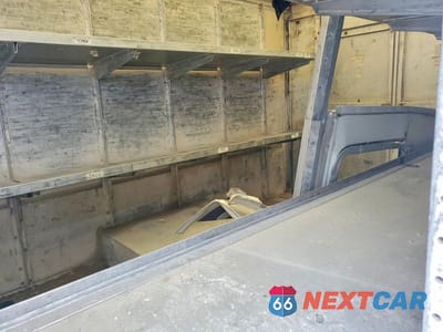Zdjęcie 10 z 12 samochodu: 2019 FORD E450 DELIVERY TRUCK VIN:1FC3E4K66KDC43587 - miniatura