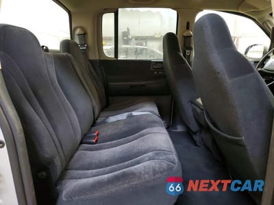 Zdjęcie 10 z 11 samochodu: 2004 DODGE DAKOTA QUAD SLT VIN:1D7HG48N84S666917 - miniatura