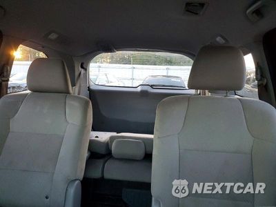 Zdjęcie 10 z 13 samochodu: 2014 HONDA ODYSSEY EX VIN:5FNRL5H40EB020048 - miniatura