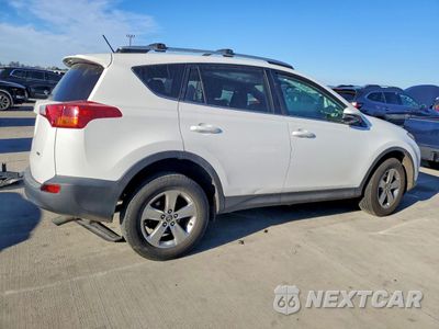 Trzecie zdjęcie samochodu z tyłu: 2015 TOYOTA RAV4 XLE VIN:2T3WFREV4FW163935 - miniatura