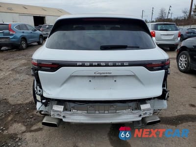 Zdjęcie 6 z 14 samochodu: 2019 PORSCHE CAYENNE VIN:WP1AA2AY7KDA01142 - miniatura