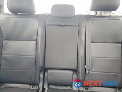 Zdjęcie 10 z 13 samochodu: 2021 VOLKSWAGEN TIGUAN SE VIN:3VV3B7AX8MM037488 - miniatura