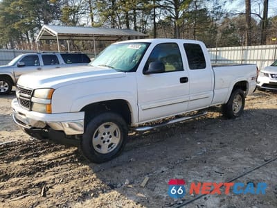 2006 CHEVROLET SILVERADO K1500 1GCEK19BX6Z292433 - główne zdjęcie licytacji z USA - miniatura