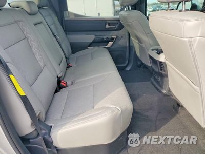 Zdjęcie 10 z 13 samochodu: 2025 TOYOTA TUNDRA CREWMAX LIMITED VIN:5TFJA5DB0SX264579 - miniatura