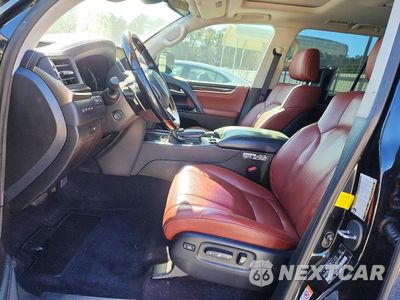 Zdjęcie 7 z 13 samochodu: 2017 LEXUS LX 570 BASE VIN:JTJHY7AX2H4237378 - miniatura
