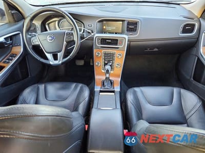 Zdjęcie 8 z 11 samochodu: 2016 VOLVO S60 PREMIER VIN:LYV402FK2GB106775 - miniatura