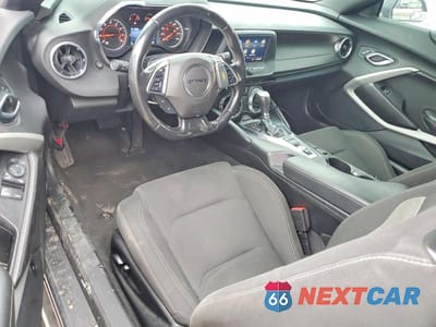 Zdjęcie 8 z 11 samochodu: 2020 CHEVROLET CAMARO LS VIN:1G1FB3DX0L0132248 - miniatura
