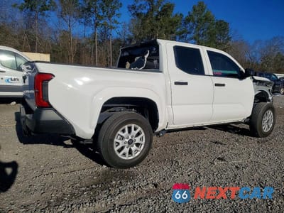 Trzecie zdjęcie samochodu z tyłu: 2024 TOYOTA TACOMA DOUBLE CAB VIN:3TYKD5HN3RT011728 - miniatura