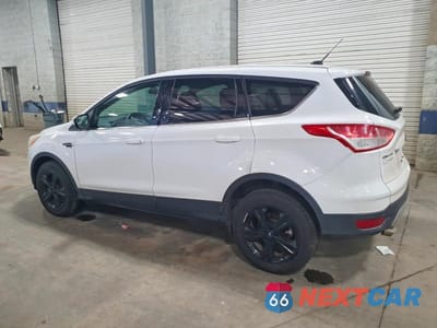 Drugie zdjęcie samochodu z przodu: 2014 FORD ESCAPE SE VIN:1FMCU9GX0EUC60533 - miniatura