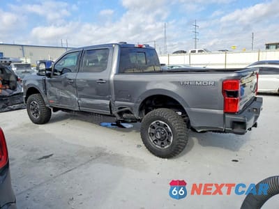 Drugie zdjęcie samochodu z przodu: 2023 FORD F250 SUPER DUTY VIN:1FT8W2BM1PED15500 - miniatura
