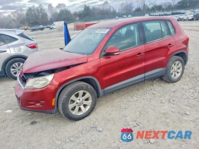 2009 VOLKSWAGEN TIGUAN S WVGAV75N49W001757 - główne zdjęcie licytacji z USA - miniatura